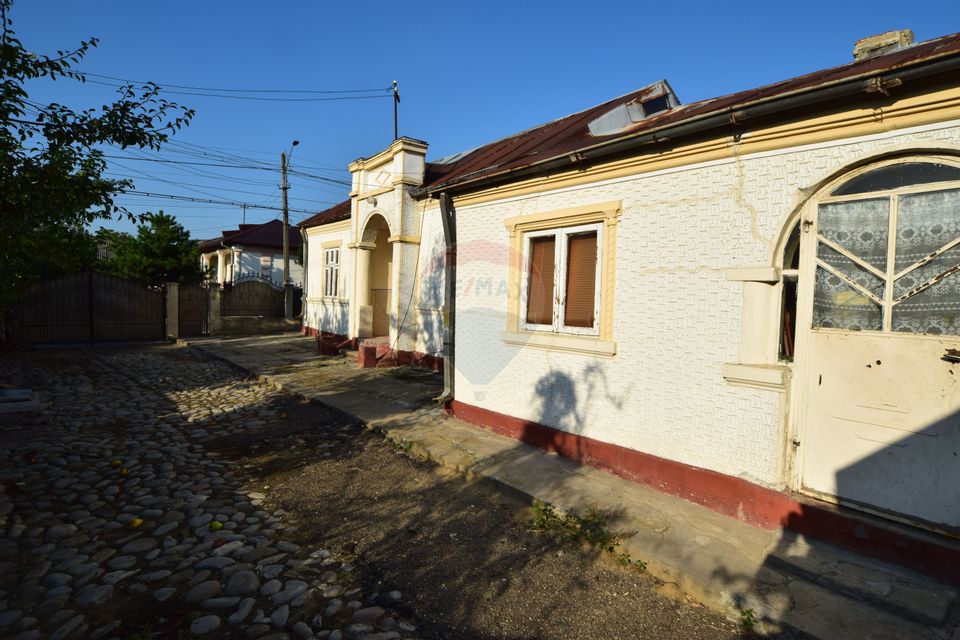 4 room House / Villa for sale