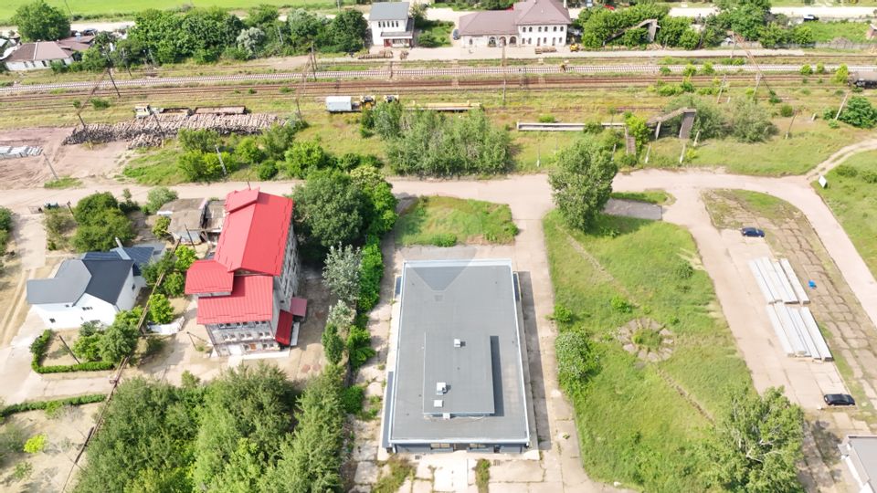 Hală industrială Clasa A, 895 mp + teren 2.880 mp, Ploiești