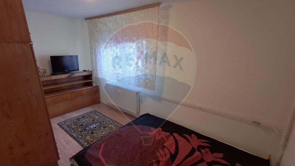 2 room apartment on the ground floor – Fortuna Square, quiet area