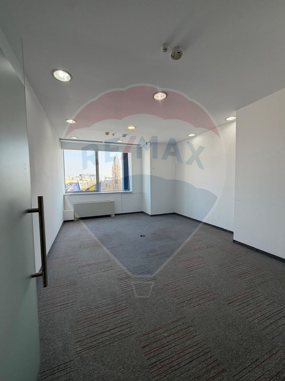 Inchiriere Spații de birouri  – Clădire clasa B–Zona Băneasa