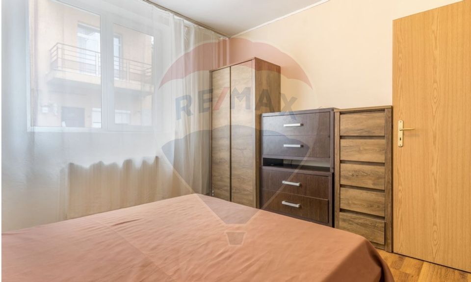 65sq.m Office Space for sale, Andrei Muresanu area