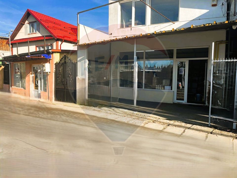 100sq.m Commercial Space for rent, Central area