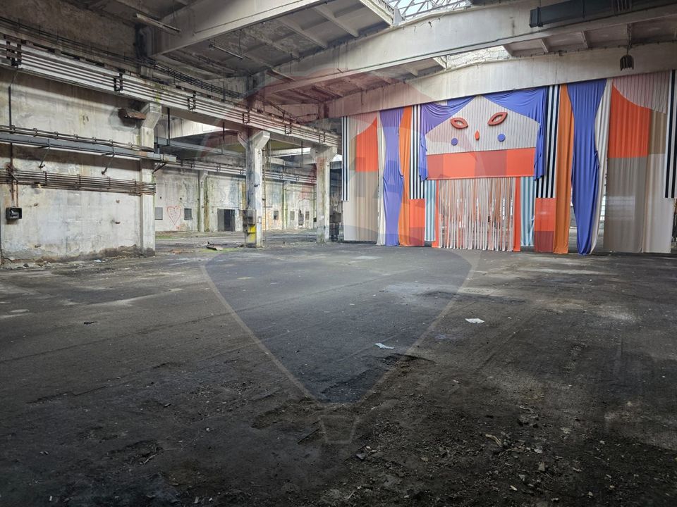 DE INCHIRIAT Spațiu industrial de 3,150 mp în zona Sud