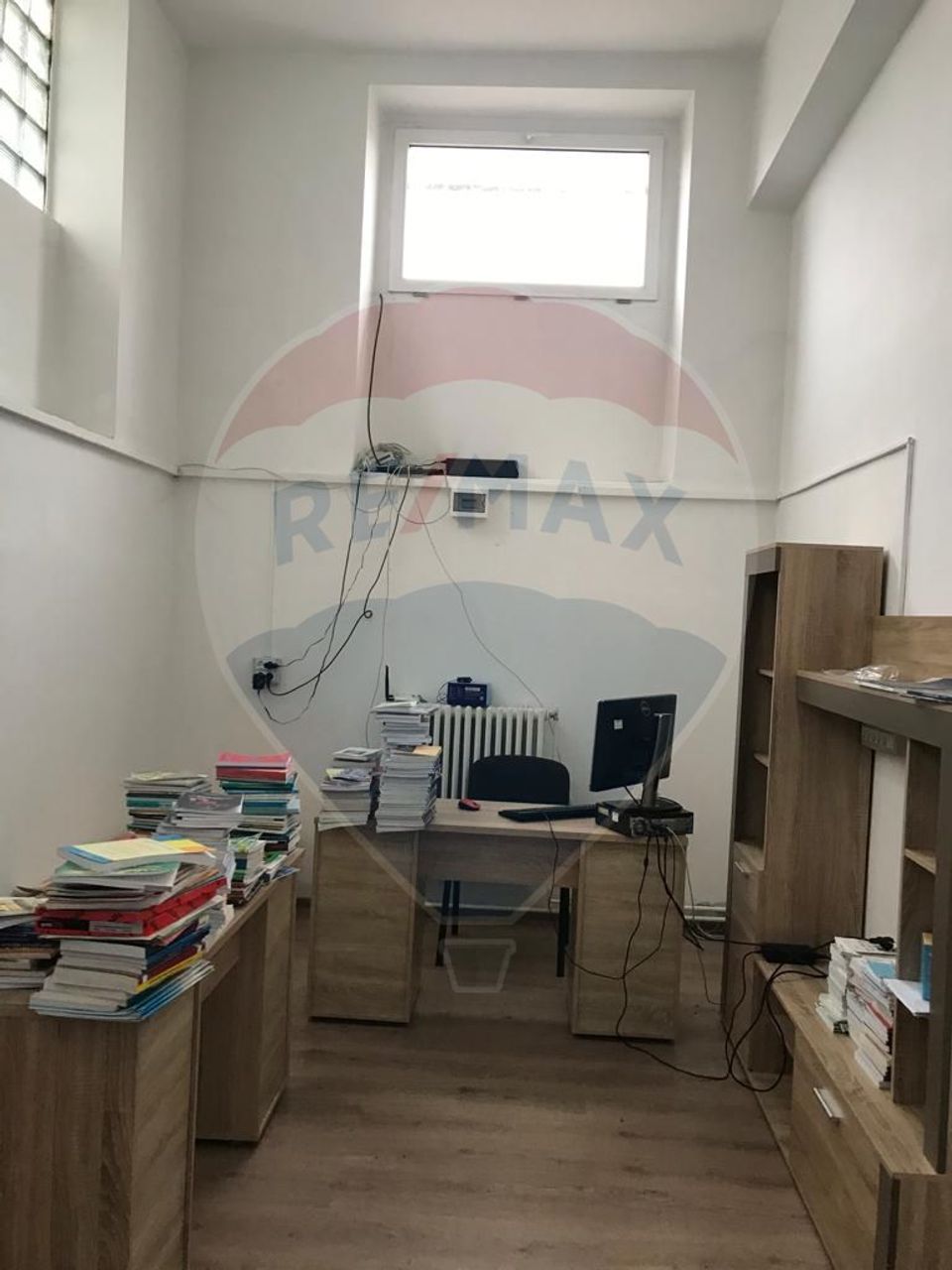 190sq.m Commercial Space for rent, Intim area