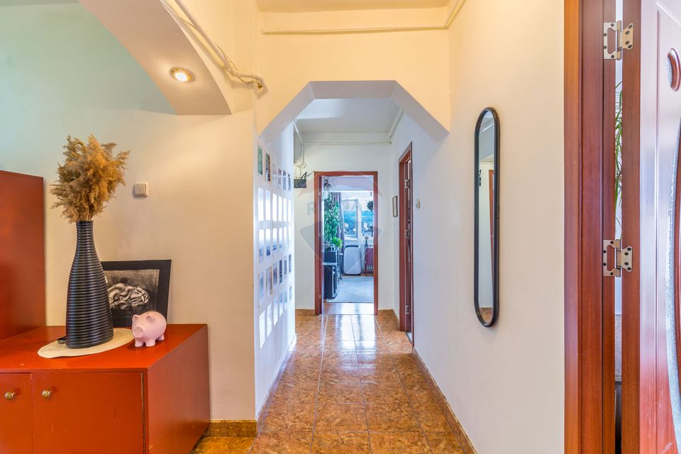 Comision 0% Apartament cu 3 camere de vânzare