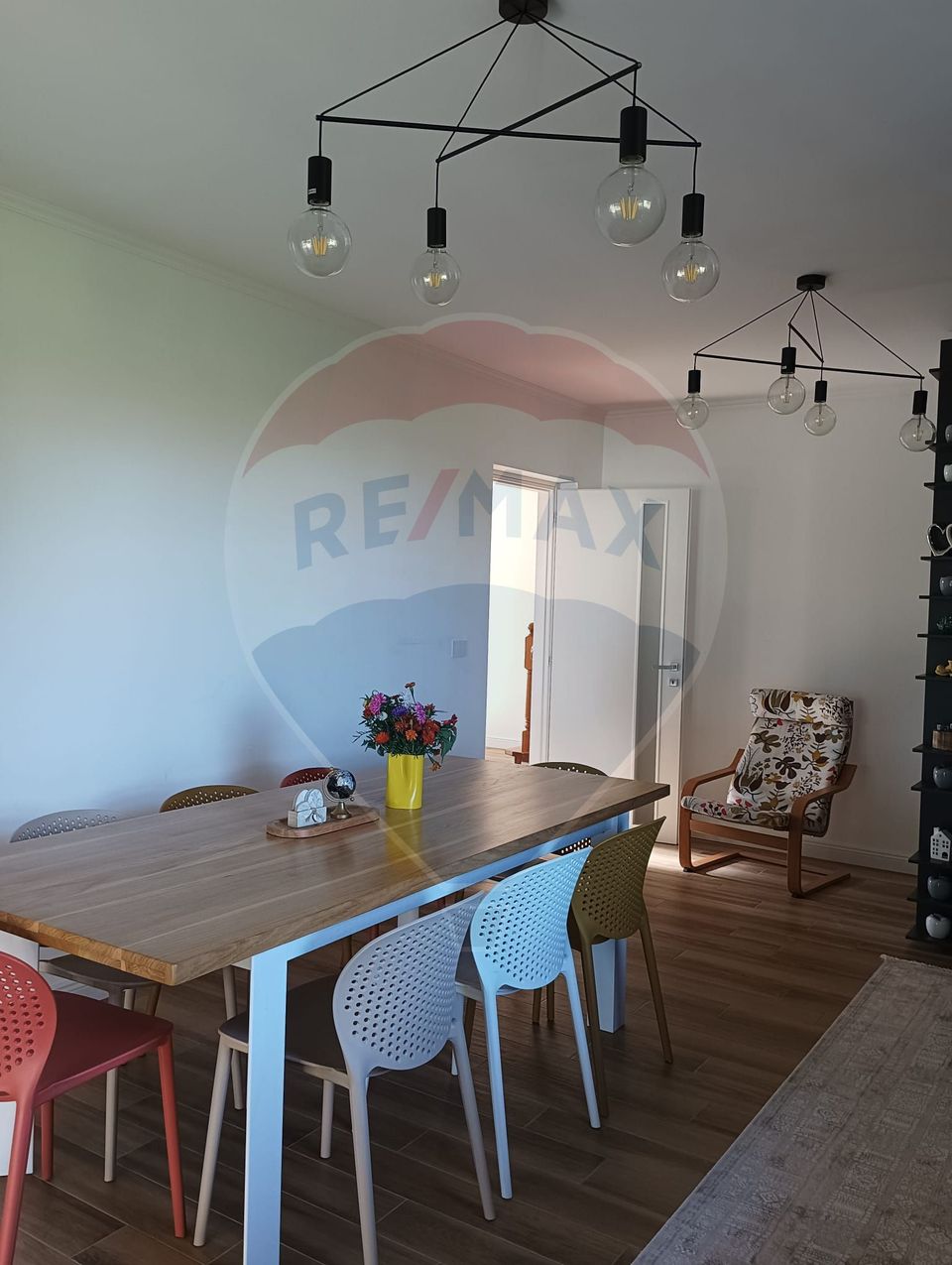 Casă / Vilă de vânzare pe str Mihai Pitei nr22 Radauti