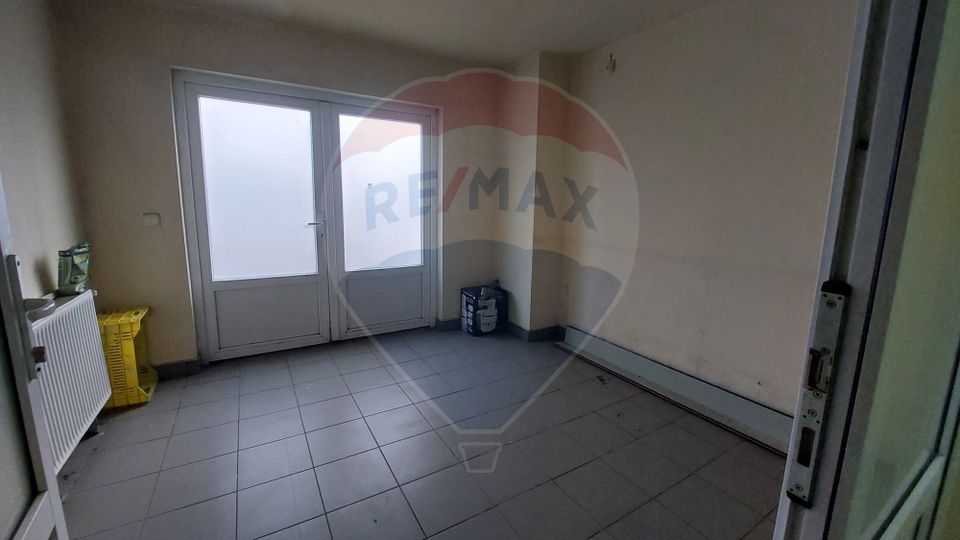 880sq.m Industrial Space for sale