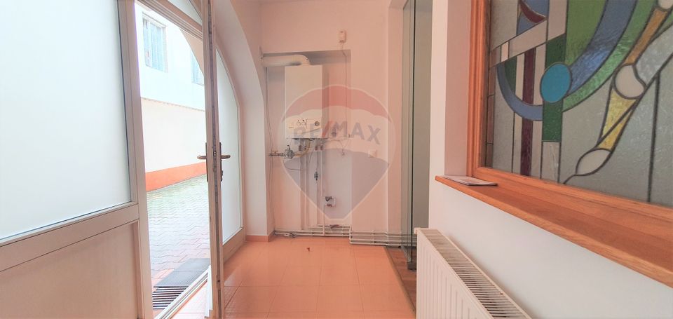 55sq.m Office Space for rent, Centrul Istoric area