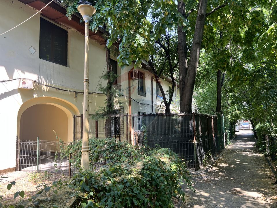 3 room Apartment for sale, Baba Novac area