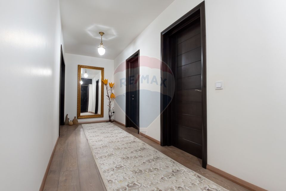 4 room Apartment for sale, Central area