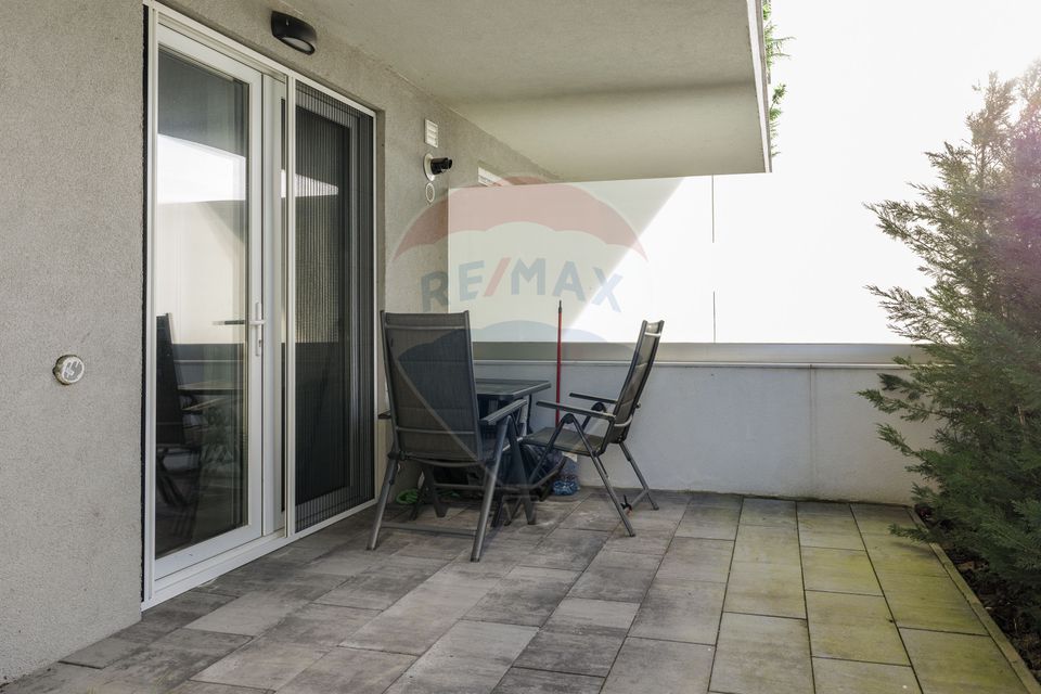 Lebada Lake - Garsonieră cu GRĂDINĂ proprie+parcare, ideal Airbnb