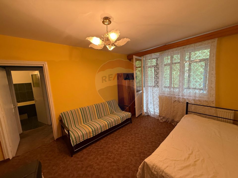 2 camere etaj 1 din 4, Calea Bucuresti,  Rotonda