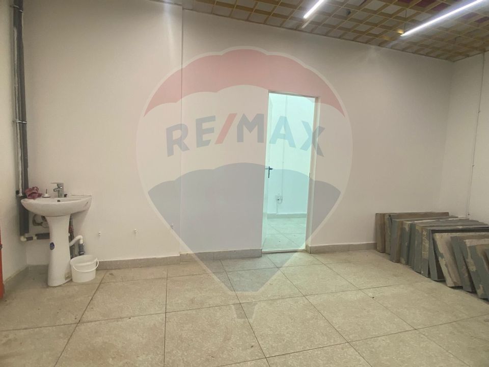 130sq.m Commercial Space for rent, 13 Septembrie area