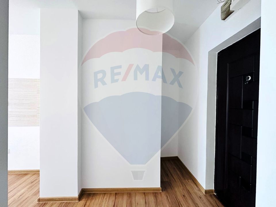 Garsoniera 31.10mp utili - renovata complet - Piata Rahova