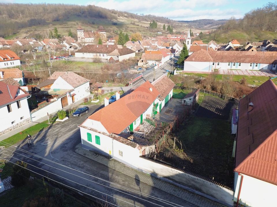 Casă / Vilă cu 4 camere de vânzare