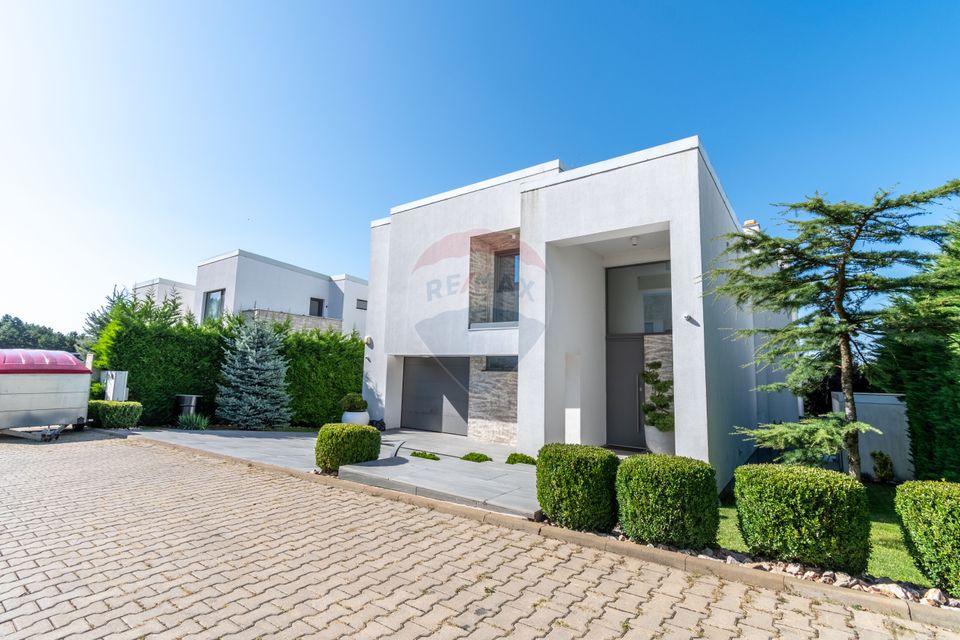Casa de lux de vanzare in White House Residence