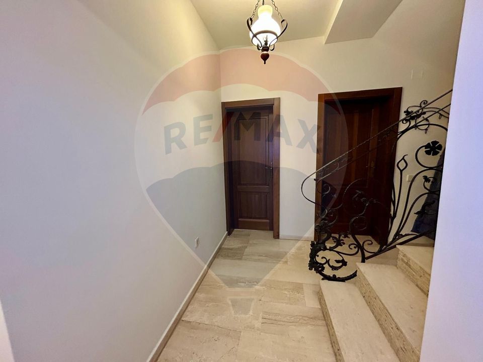 Casa/Vilă cu 4 camere de vânzare in Santandrei