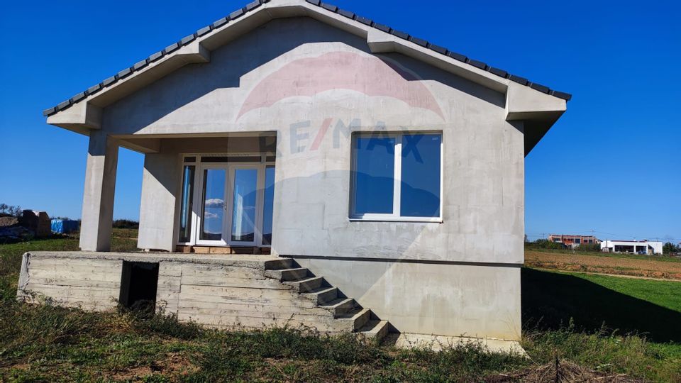 4 room House / Villa for sale