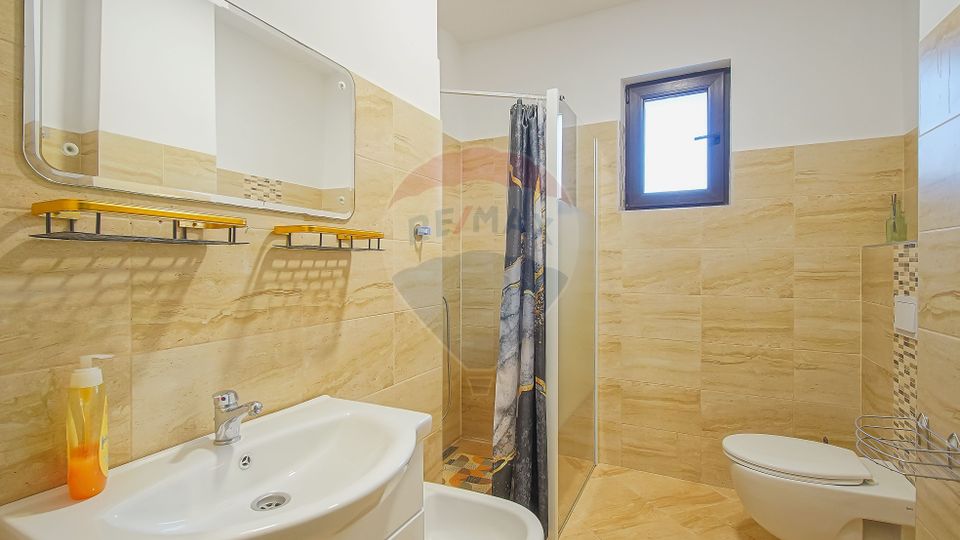 Apartament la casă cu curte proprie | Timișu de Jos | Comision 0