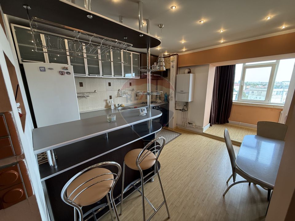 2 decomandate, Mc Donald's, centrala, aer conditionat