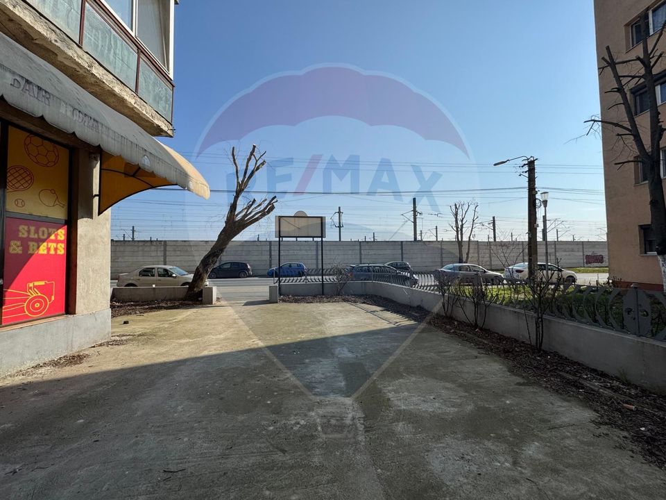 80sq.m Commercial Space for rent, 6 Vanatori area