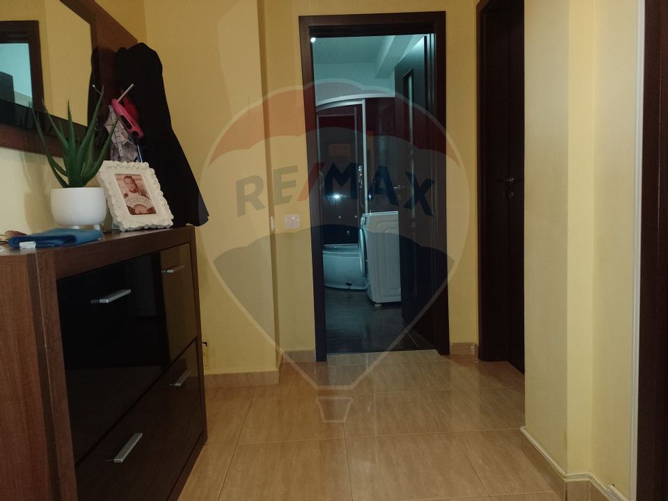 Apartament cu 2 camere de vânzare în Cartierul Latin