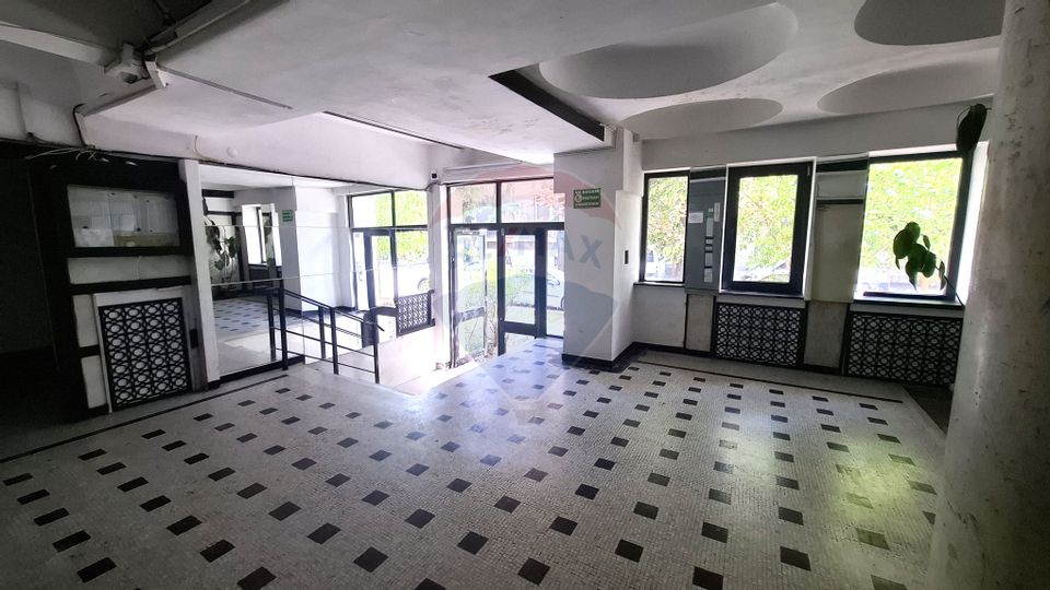 Apartament 4 camere, ultracentral, la 4 minute de Piața Victoriei