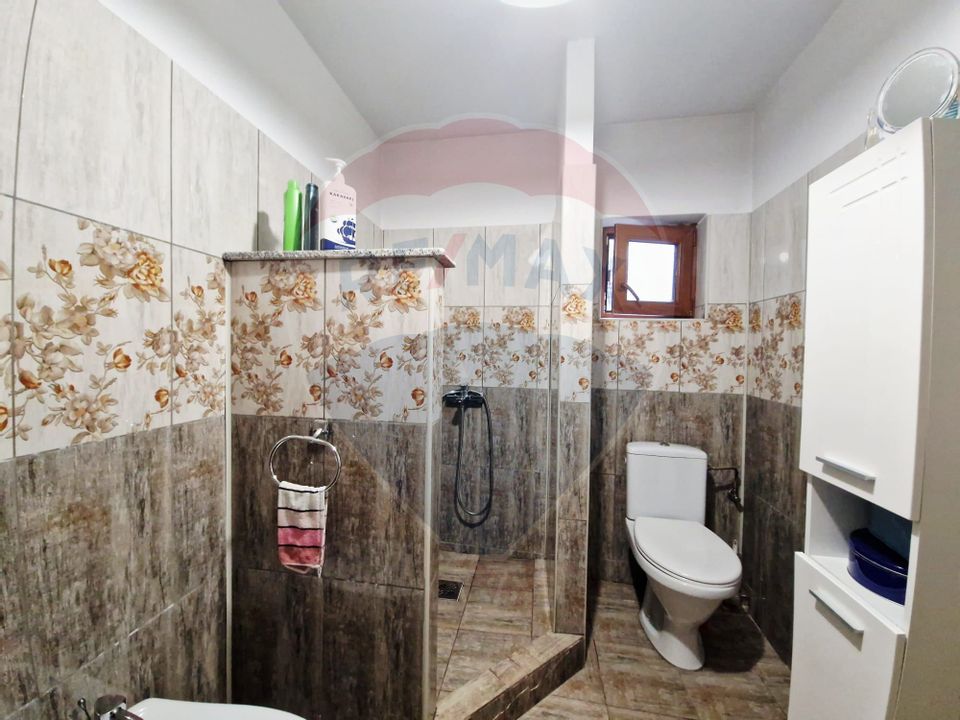 Casă 4 camere, 363 mp teren, Filiasi,