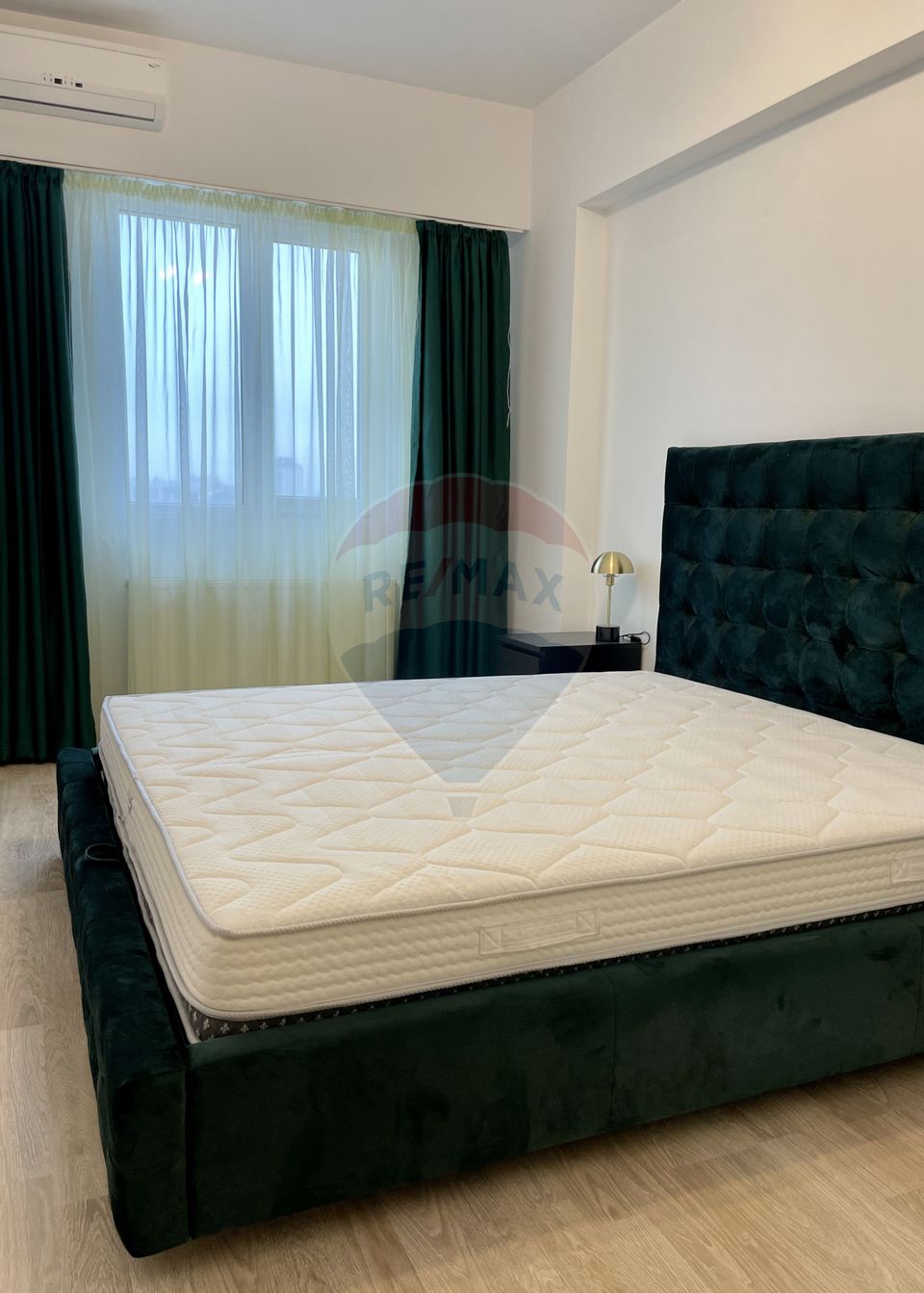 2 room Apartment for rent, Vacaresti area