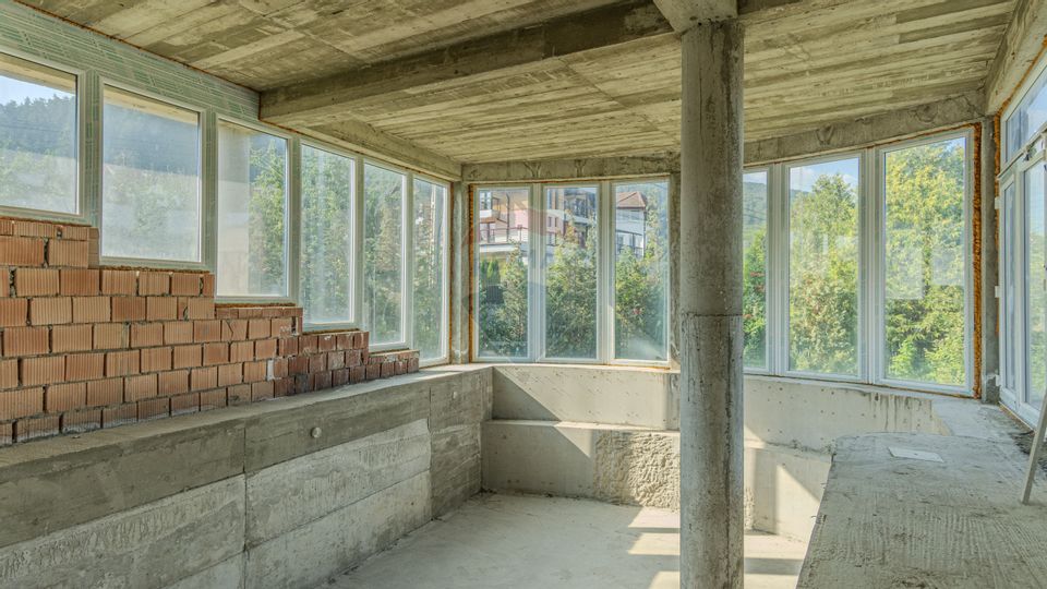 COMISION 0 | CASA LA GATA | TEREN 1322 MP | PISCINA | SAUNA | 5 TERASE