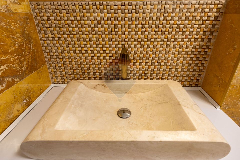 5 room House / Villa for sale