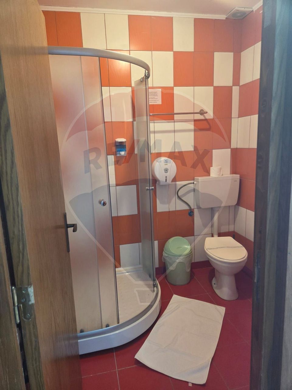 28 room Hotel / Pension for sale, Central area