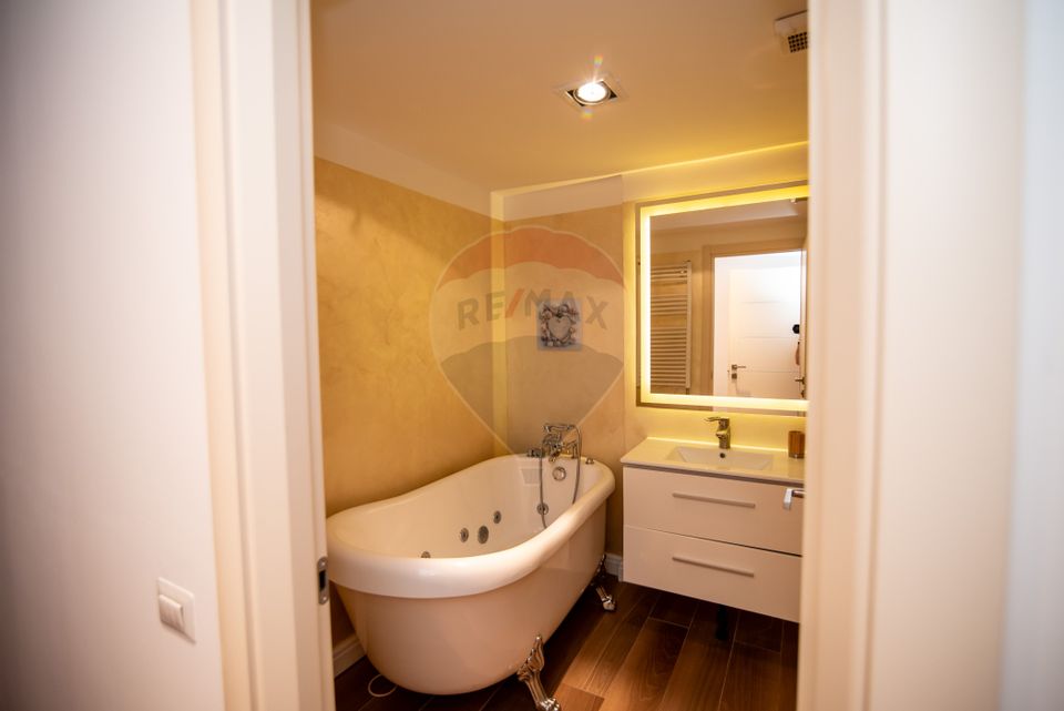 Apartament cu 4 camere de închiriat în zona Herastrau