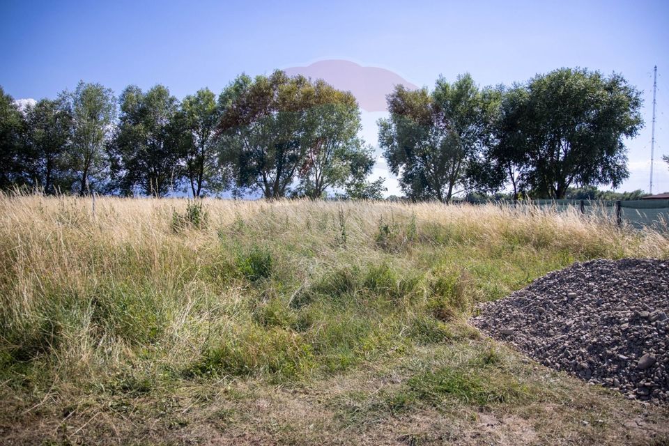 Land 597sqm Bod / Strada Garii