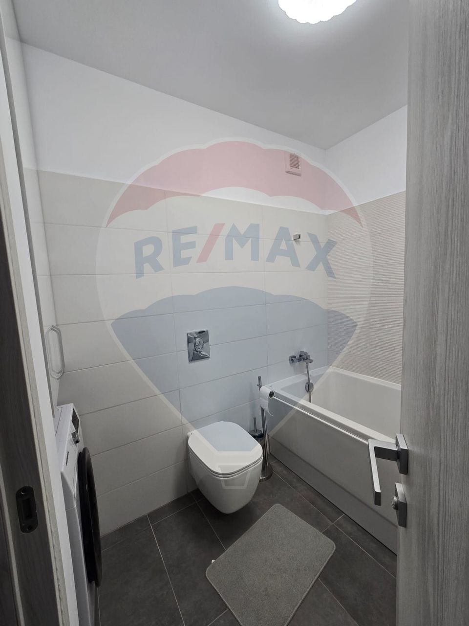 Apartament 2 camere bloc nou mobilat si utilitat zona Lapus arges