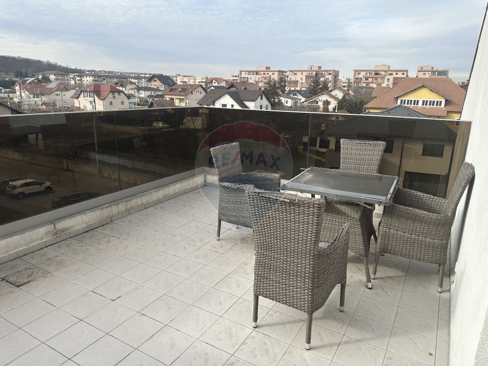 De vânzare apartament cu 2 camere Nord - 87 mp