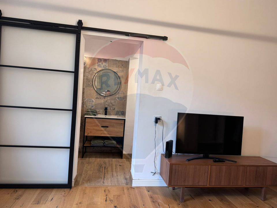 2 room Apartment for rent, Ultracentral area