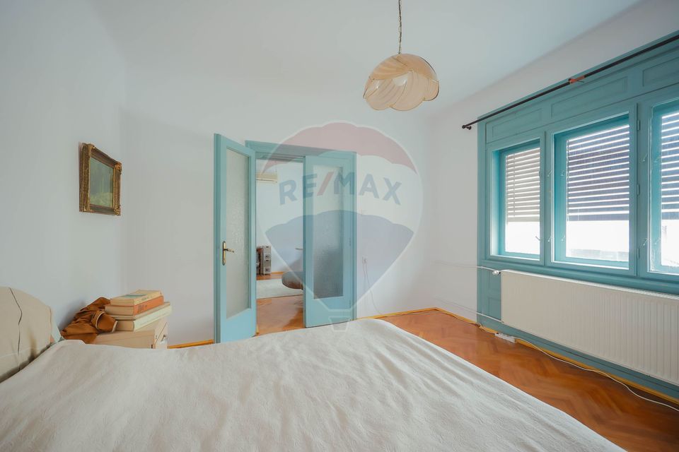 4 room House / Villa for sale, Central area