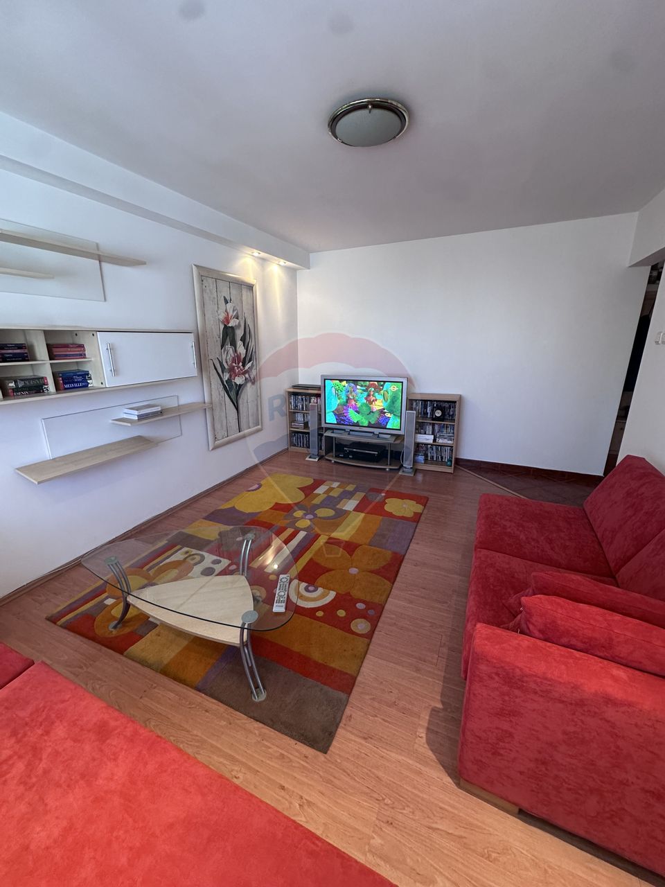 Apartament cu 3 camere de vânzare în zona Baneasa
