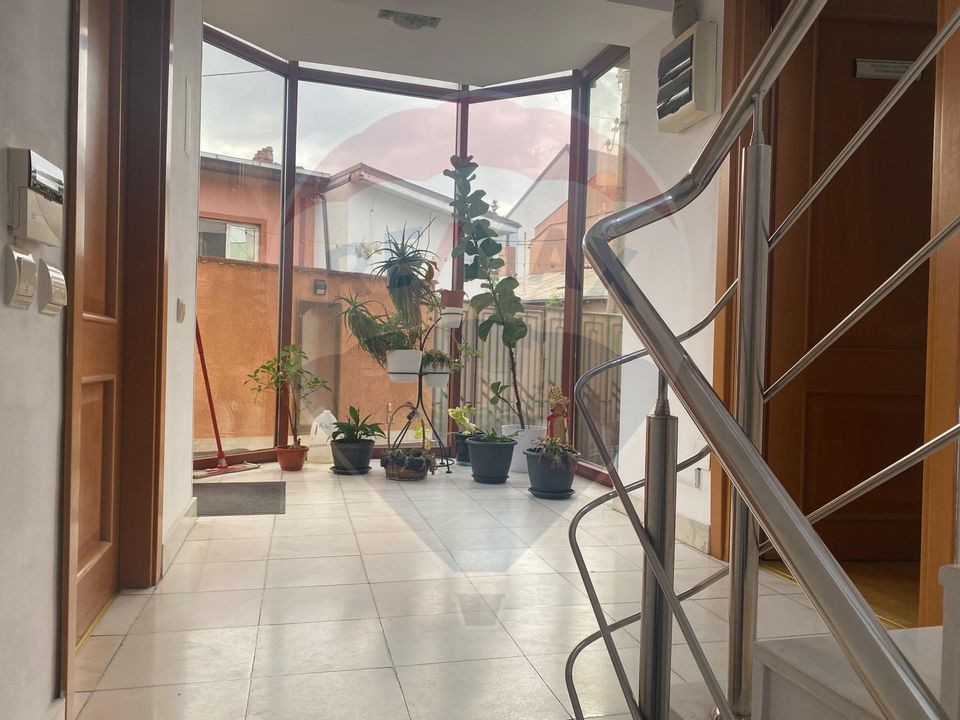 7 room House / Villa for rent, Domenii area