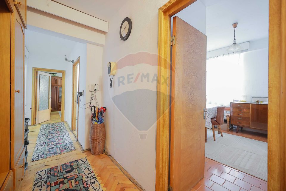 4 room Apartment for sale, Dacia area