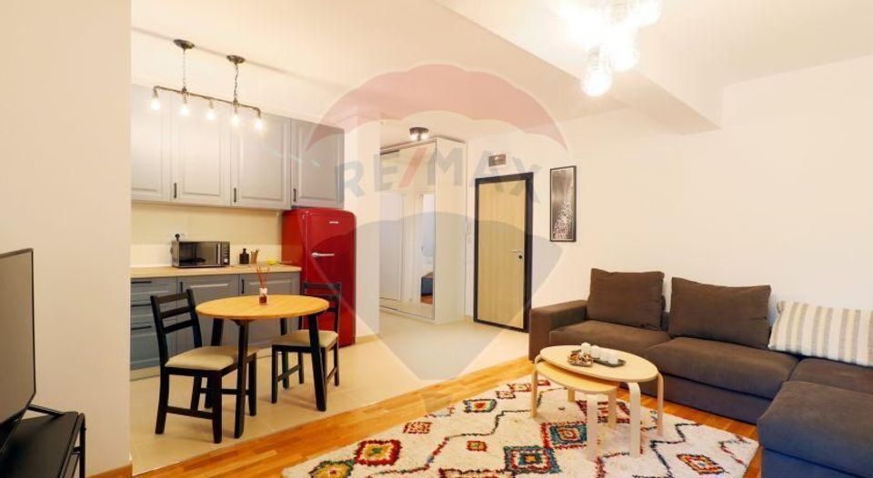 Bright apartment, 2 rooms, parking included, Amber Forest vat included