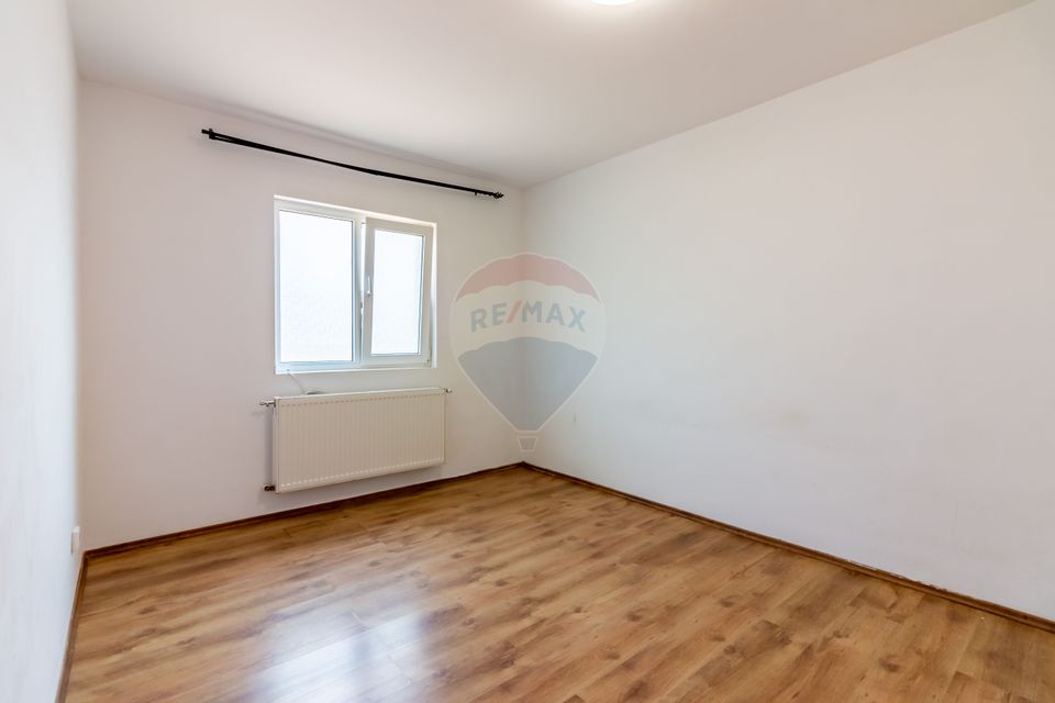 Duplex de inchiriat, 4 dormitoare + mansarda, Clinceni