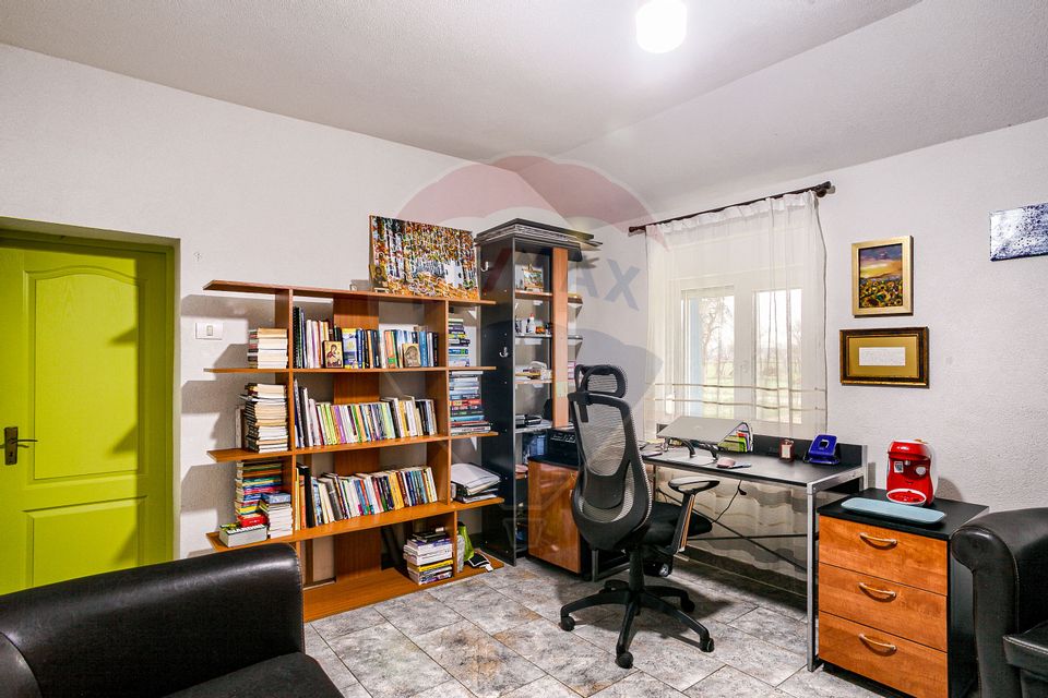 Casă renovată modern cu 3 camere de vânzare Frumușeni Arad