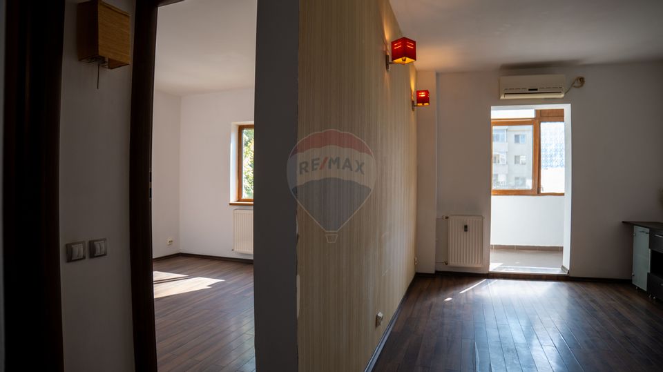 Vanzare apartament 2 camere, posibilitate centrala zona Raul Colentina