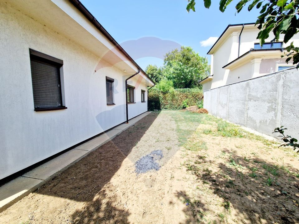 4 room House / Villa for sale