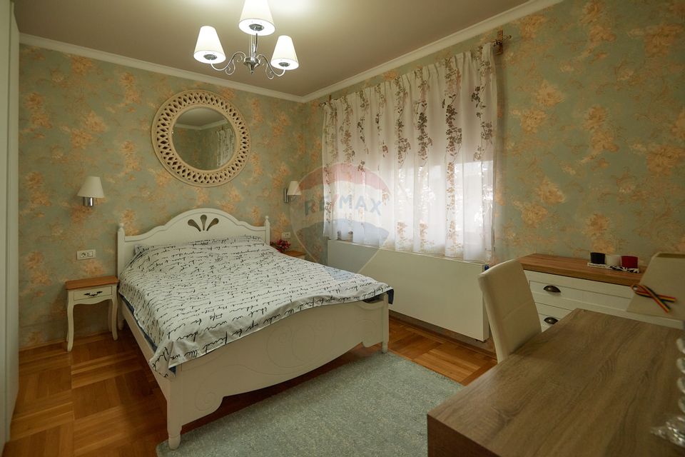 5 room House / Villa for sale, Campului area