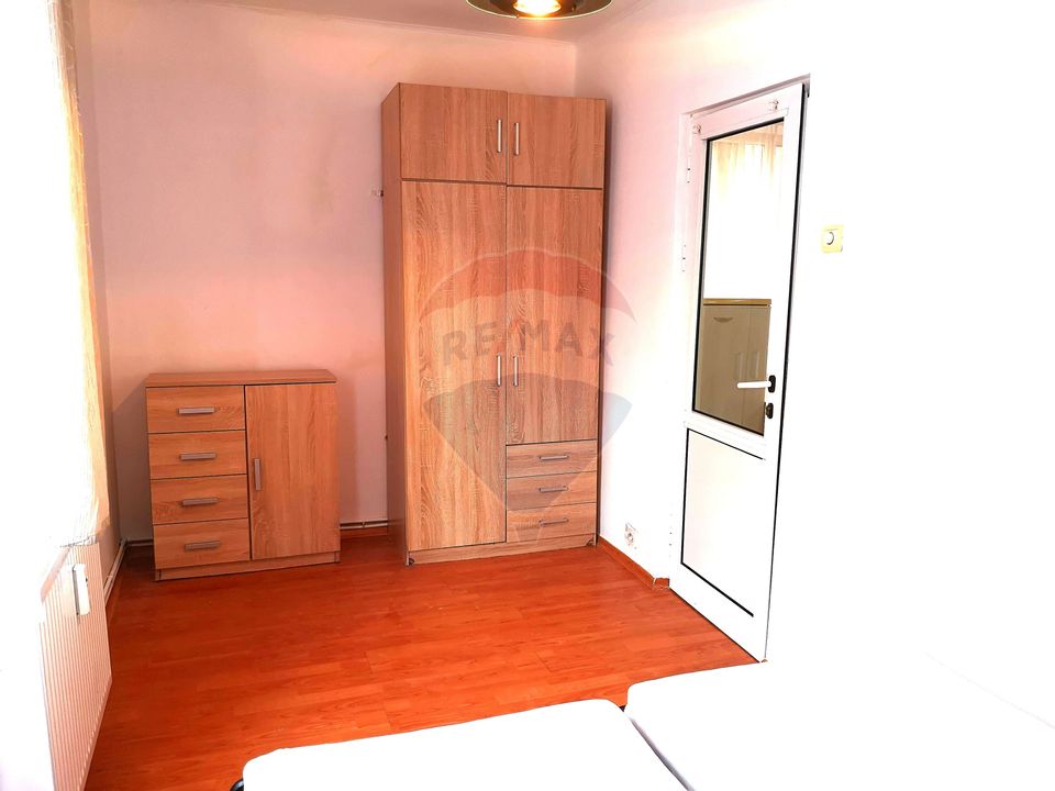 2 room Apartment for sale, Podul de Piatra area