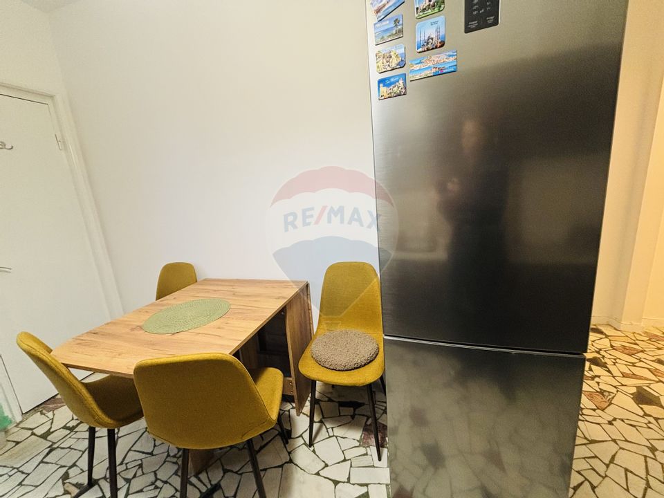 Apartament cu 3 camere de închiriat Eminescu Dacia