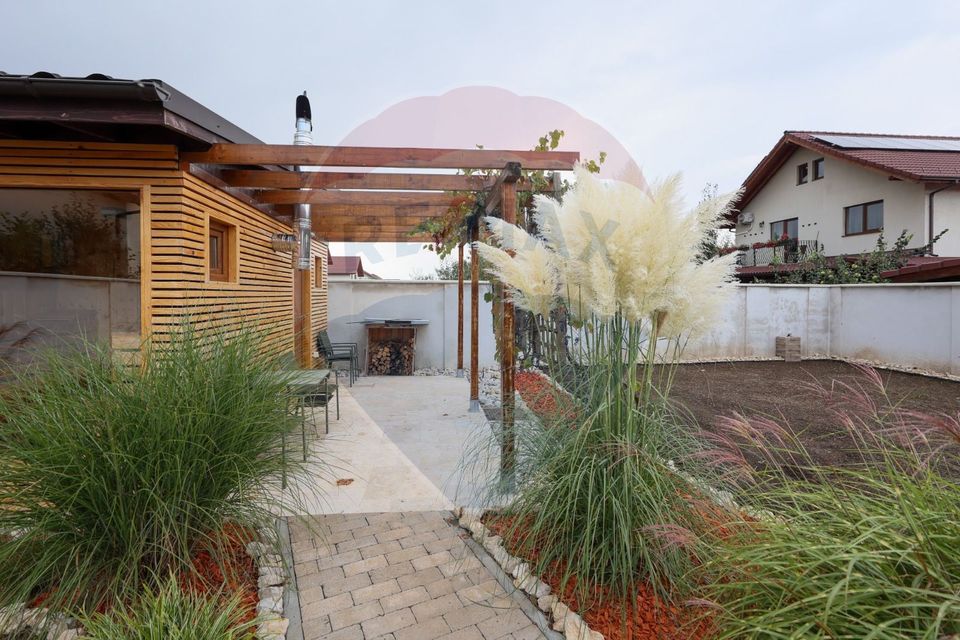 Casă unică, cartier Izvor – Str. Izvorului 10